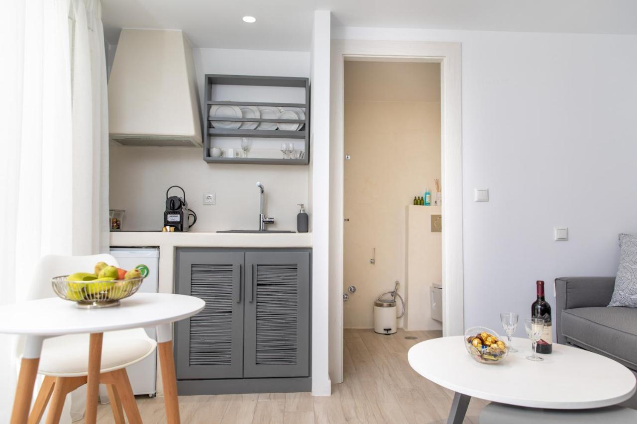 Marina'S Suites Naxos City Экстерьер фото
