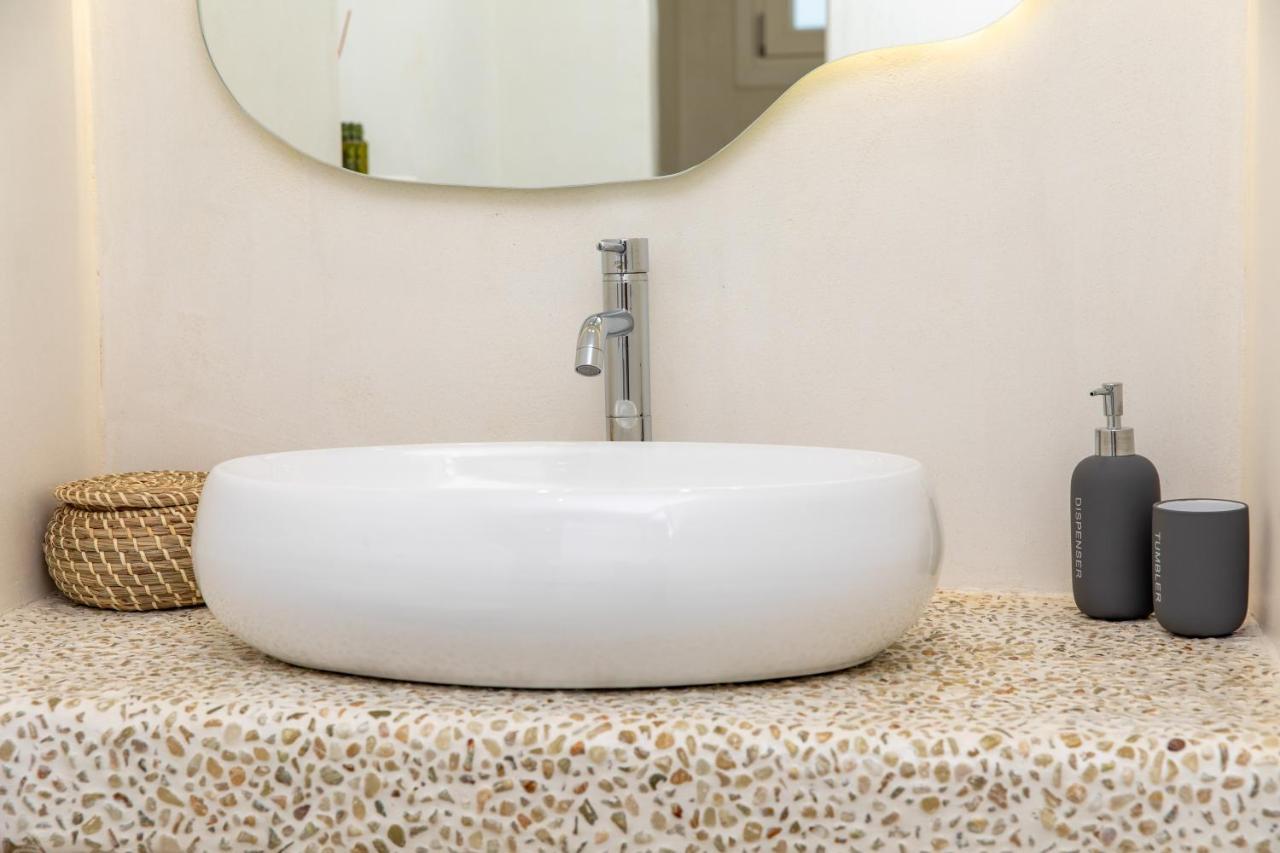 Marina'S Suites Naxos City Экстерьер фото