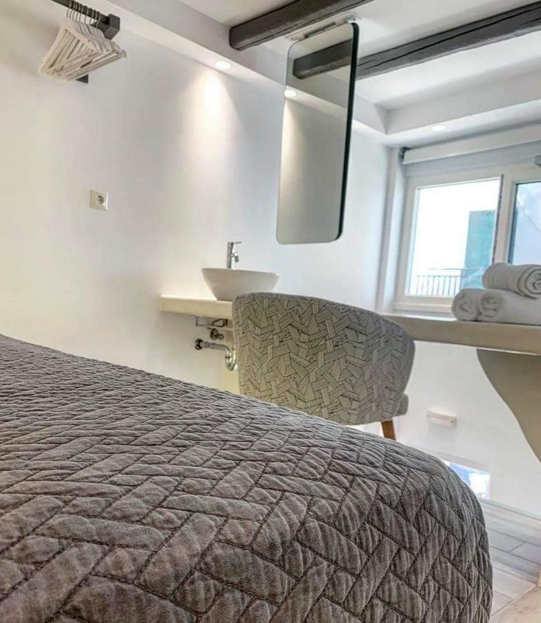 Marina'S Suites Naxos City Экстерьер фото