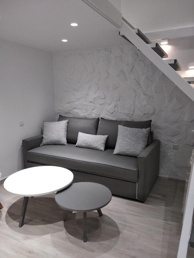 Marina'S Suites Naxos City Экстерьер фото